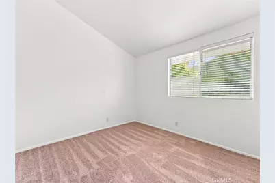 28525 Sugar Pine Way, Saugus, CA 91390 - Photo 21