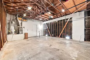 28525 Sugar Pine Way, Saugus, CA 91390 - Photo 35