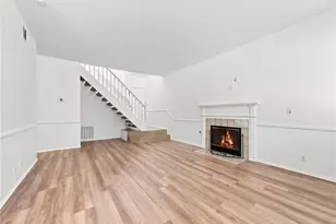 28525 Sugar Pine Way, Saugus, CA 91390 - Photo 9