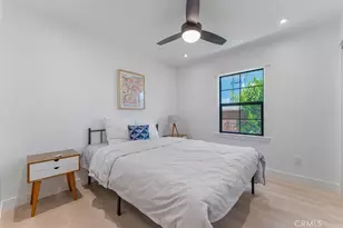 584 N Plymouth Blvd, Los Angeles, CA 90004 - Photo 25