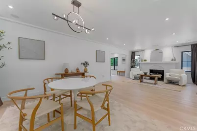 584 N Plymouth Boulevard, Los Angeles, CA 90004 - Photo 5