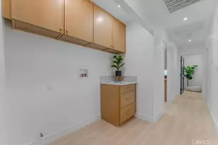 584 N Plymouth Blvd, Los Angeles, CA 90004 - Photo 27