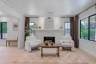 584 N Plymouth Blvd, Los Angeles, CA 90004 - Photo 9