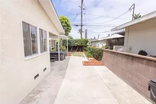 2455 Nipomo, Long Beach, CA 90815 - Photo 19