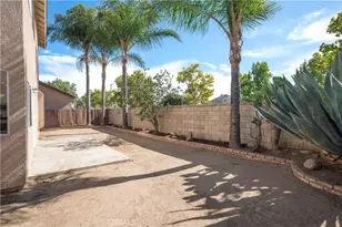 26495 St Michel Ln, Murrieta, CA 92563 - Photo 45