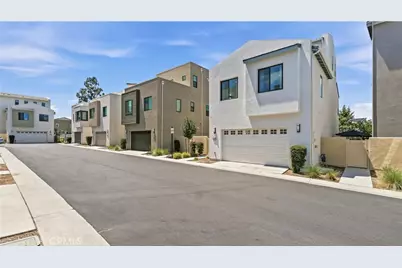 9327 Astor, Irvine, CA 92618 - Photo 47