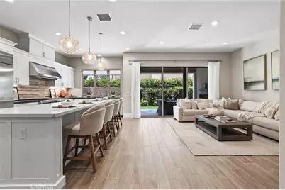 63 Pedigree, Irvine, CA 92602 - Photo 3