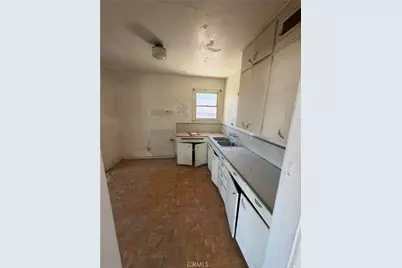 321 S Richmond, Ridgecrest, CA 93555 - Photo 9