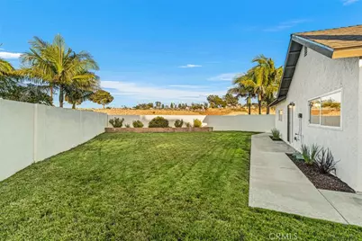 10081 Spar, Huntington Beach, CA 92646 - Photo 35