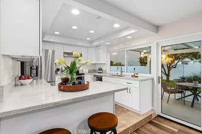 10081 Spar, Huntington Beach, CA 92646 - Photo 15