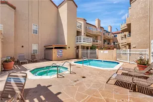 2000 Pacific Coast Hwy, Huntington Beach, CA 92648 - Photo 33