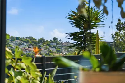 1474 Bluebird Canyon Drive, Laguna Beach, CA 92651 - Photo 21