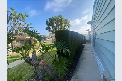 18601 Newland #15, Huntington Beach, CA 92646 - Photo 9