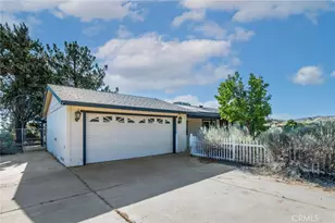 8623 Gobi Rd, Phelan, CA 92371 - Photo 1
