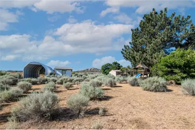 8623 Gobi Road, Phelan, CA 92371 - Photo 33