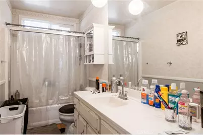 8623 Gobi Road, Phelan, CA 92371 - Photo 17