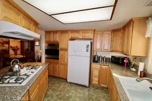 14039 Lake Glen Dr, La Mirada, CA 90638 - Photo 27