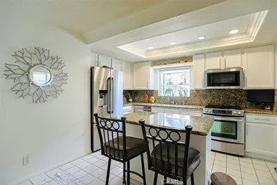 309 Burlington, Santa Ana, CA 92704 - Photo 19