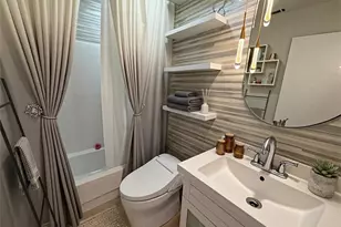 309 Burlington, Santa Ana, CA 92704 - Photo 9