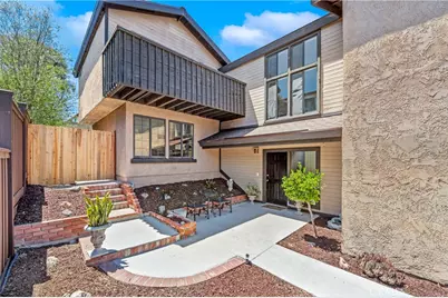 1407 Lakeside, Huntington Beach, CA 92648 - Photo 3