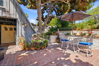 215 Ocean View, Newport Beach, CA 92663 - Photo 39
