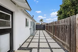 557 S Rosalind, Orange, CA 92869 - Photo 35