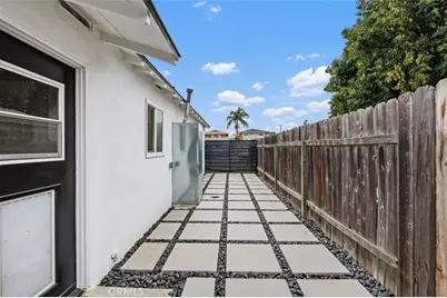557 S Rosalind, Orange, CA 92869 - Photo 35