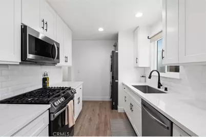 557 S Rosalind, Orange, CA 92869 - Photo 17