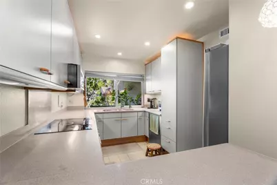 6 Eucalyptus, Irvine, CA 92612 - Photo 15