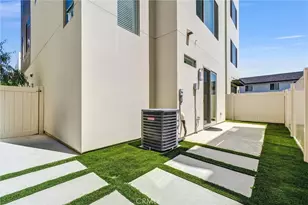 25 Ebb Tide, Newport Beach, CA 92663 - Photo 47