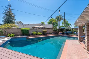 2817 Ridgewood, Santa Ana, CA 92705 - Photo 25