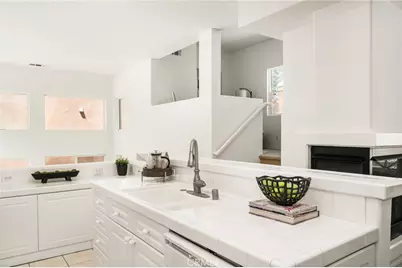 11 Medici Aisle, Irvine, CA 92606 - Photo 19