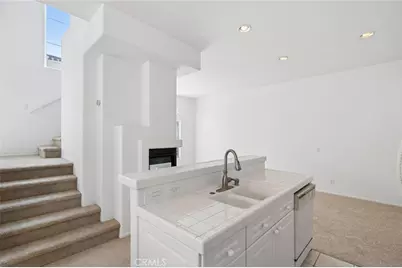 11 Medici Aisle, Irvine, CA 92606 - Photo 17