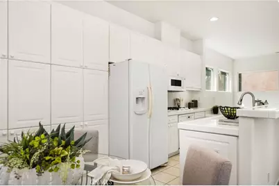 11 Medici Aisle, Irvine, CA 92606 - Photo 13