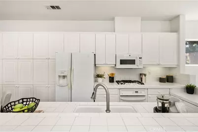 11 Medici Aisle, Irvine, CA 92606 - Photo 11