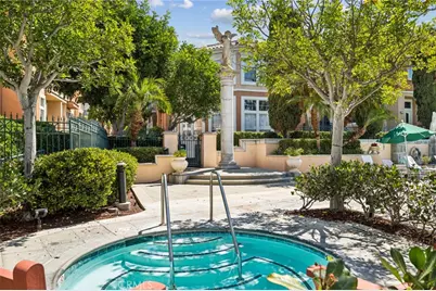 11 Medici Aisle, Irvine, CA 92606 - Photo 37