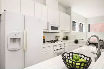 11 Medici Aisle, Irvine, CA 92606 - Photo 21