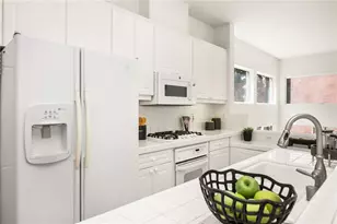 11 Medici Aisle, Irvine, CA 92606 - Photo 21