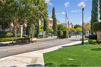 11 Medici Aisle, Irvine, CA 92606 - Photo 35