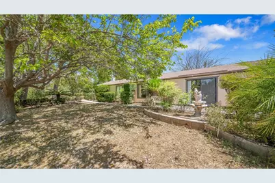 25071 Monroe, Murrieta, CA 92562 - Photo 13