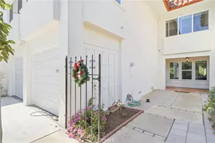 26 Palmento Way, Irvine, CA 92612 - Photo 3