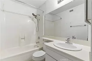 2921 S Fairview St, Santa Ana, CA 92704 - Photo 25