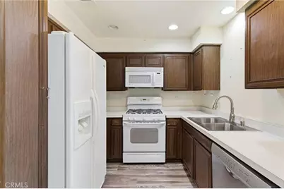 2921 S Fairview Street #G, Santa Ana, CA 92704 - Photo 21