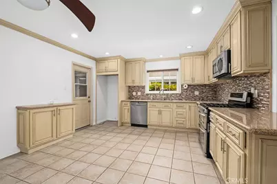 16420 Jody Circle, Westminster, CA 92683 - Photo 9