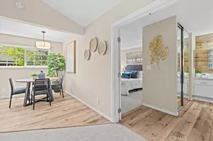 208 Springview, Irvine, CA 92620 - Photo 5