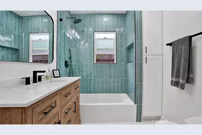 292 Monrovia, Long Beach, CA 90803 - Photo 23