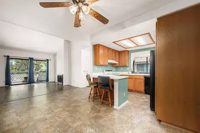 3530 W Sweetbay Court #D, Anaheim, CA 92804 - Photo 9