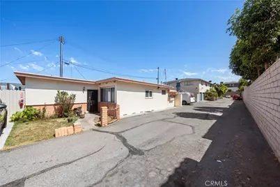 681 Victoria, Costa Mesa, CA 92627 - Photo 5