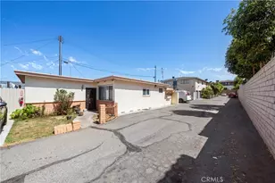 681 Victoria, Costa Mesa, CA 92627 - Photo 5
