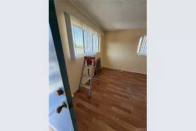 681 Victoria, Costa Mesa, CA 92627 - Photo 35